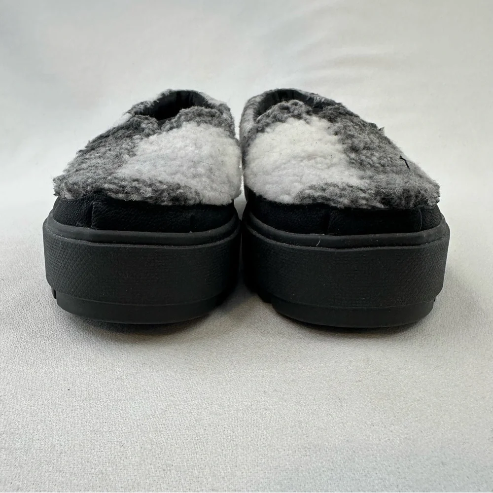 TOMS Sherpa Plaid Slip On Platform Shoes Gray White Cozy Women’s 7 - Picture 3 of 10